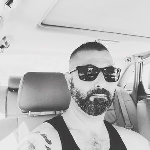 Meet your Posher, Firas